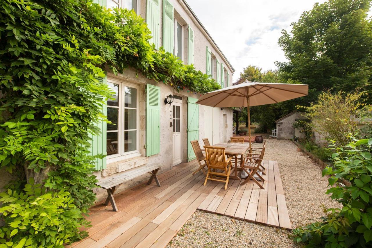 Le Jardin De Josnes Bed and Breakfast Exteriör bild